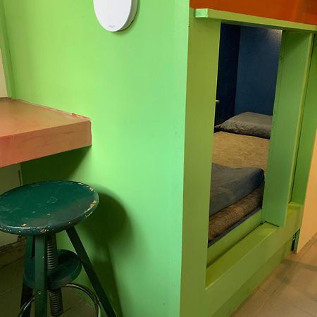קואלה לומפור Bestow Capsule Hostel מראה חיצוני תמונה