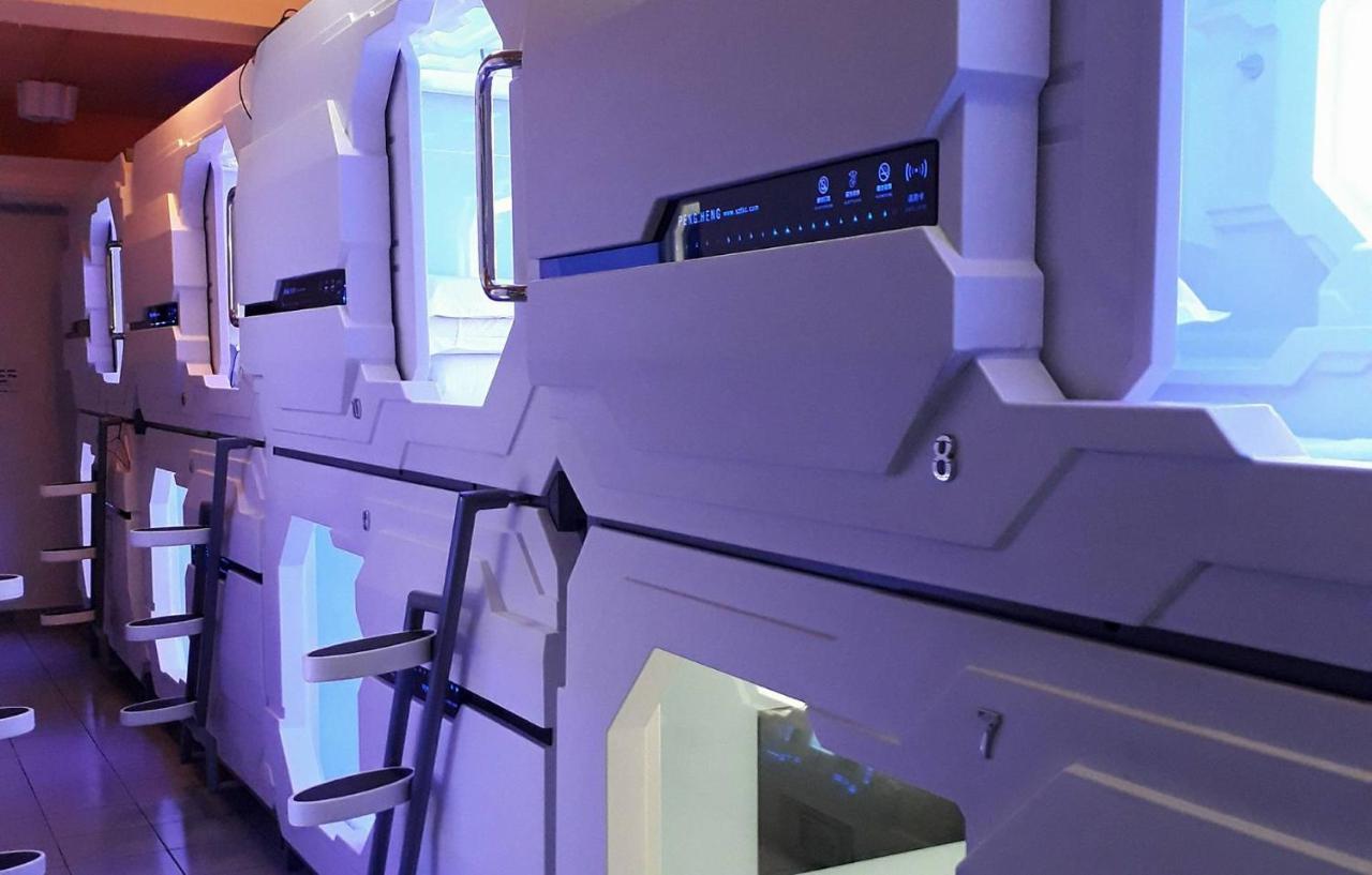 קואלה לומפור Bestow Capsule Hostel מראה חיצוני תמונה