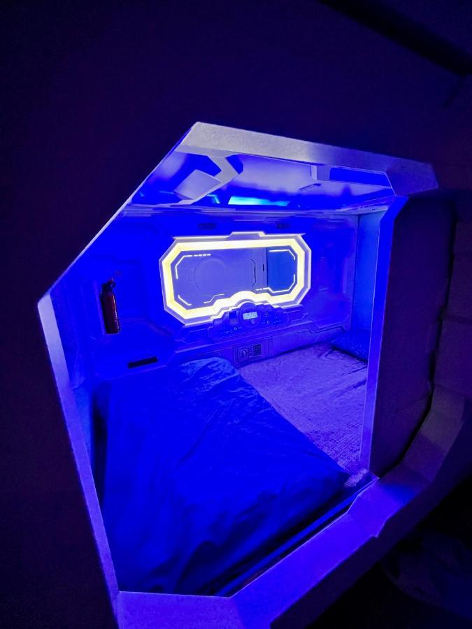 קואלה לומפור Bestow Capsule Hostel מראה חיצוני תמונה