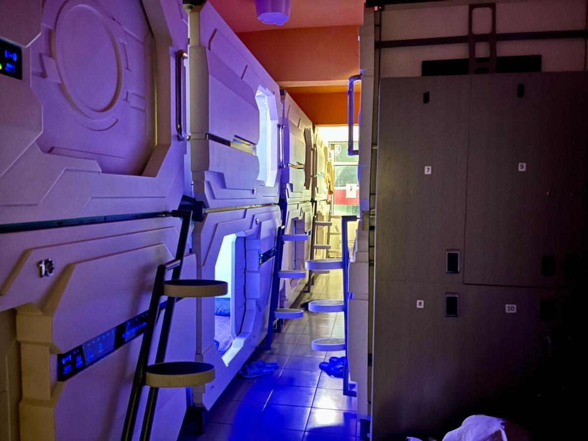 קואלה לומפור Bestow Capsule Hostel מראה חיצוני תמונה