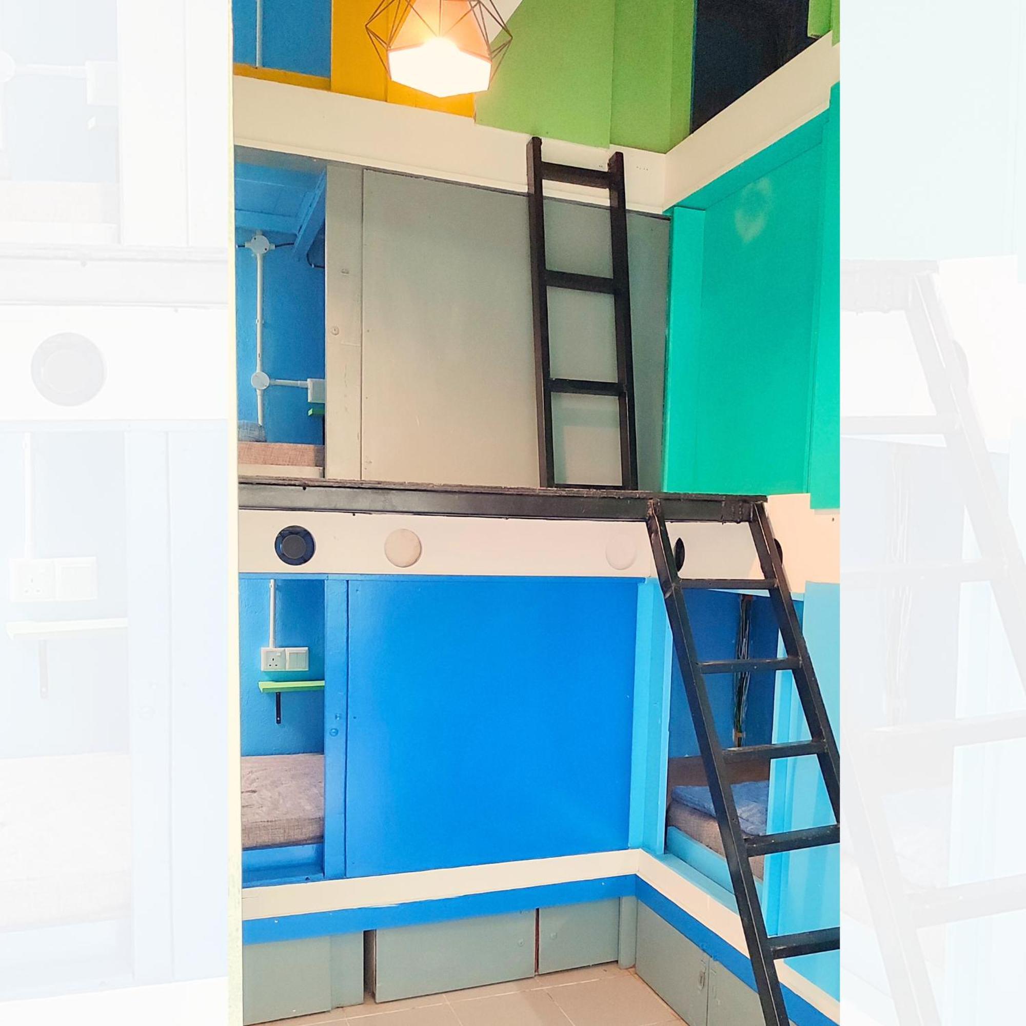 קואלה לומפור Bestow Capsule Hostel מראה חיצוני תמונה