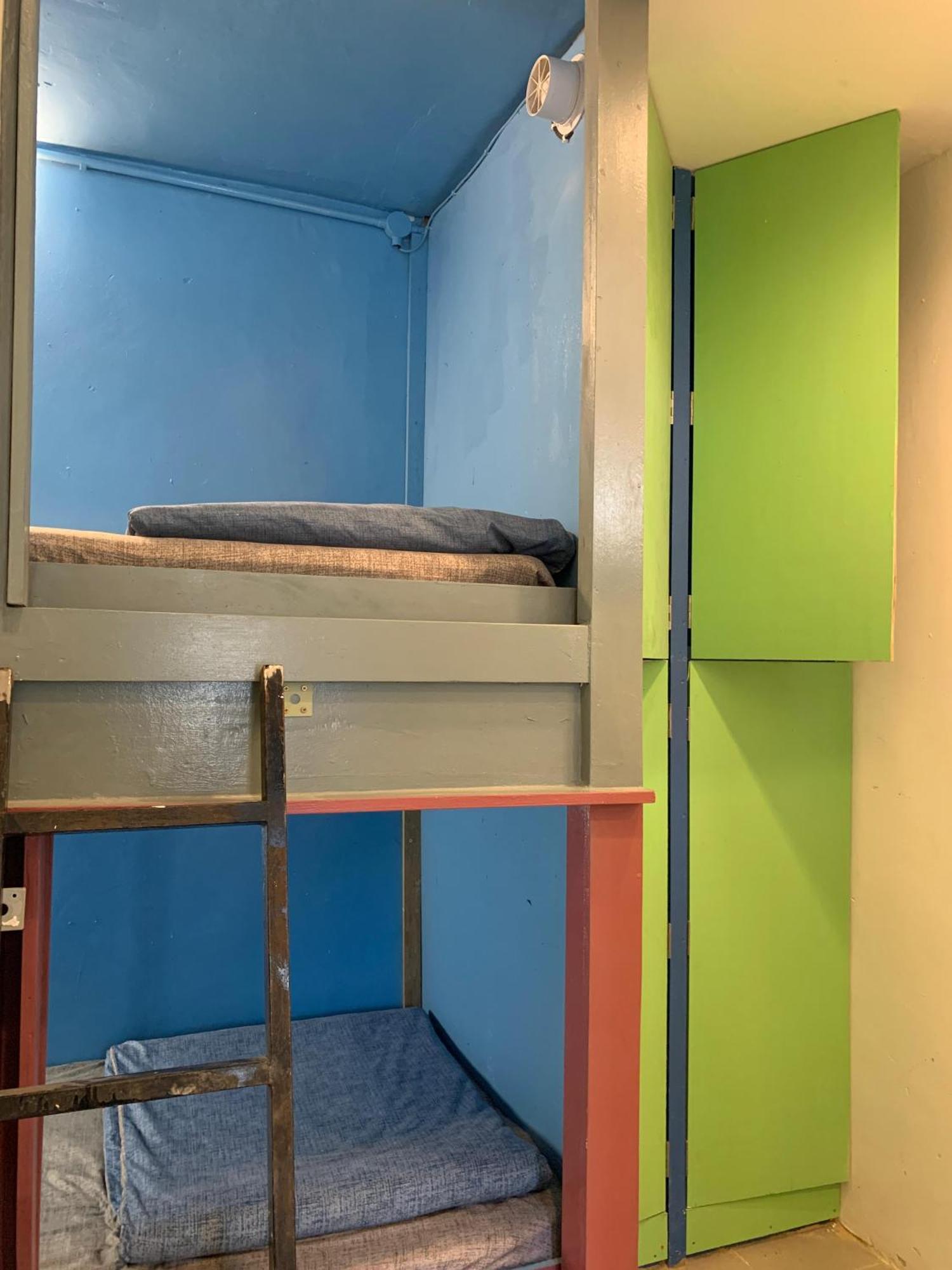 קואלה לומפור Bestow Capsule Hostel מראה חיצוני תמונה